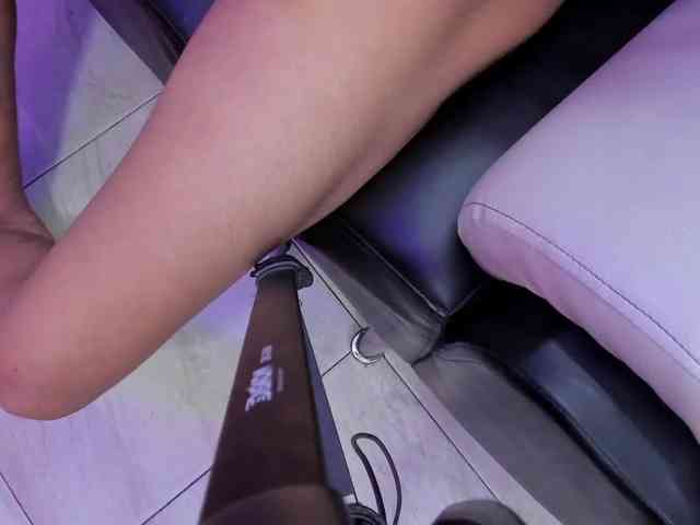 beautiful_skinny webcam