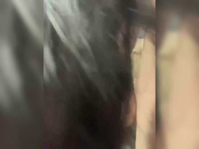 Fregidaaa's BongaCams show and profile