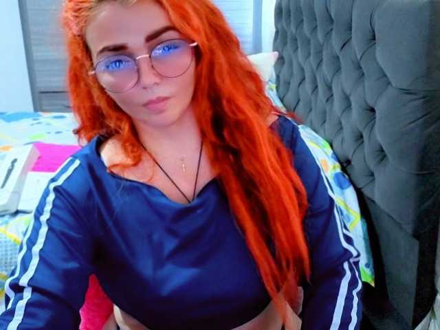 Alexatexass's BongaCams show and profile