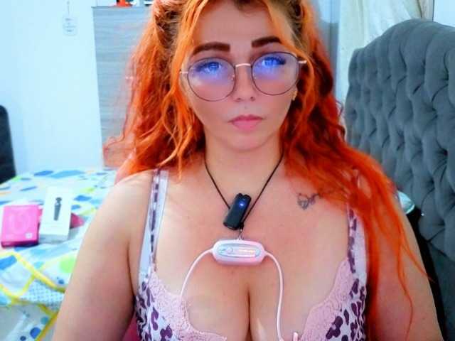 Alexatexass's BongaCams show and profile