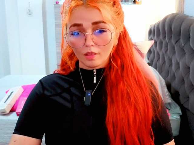 Alexatexass's BongaCams show and profile