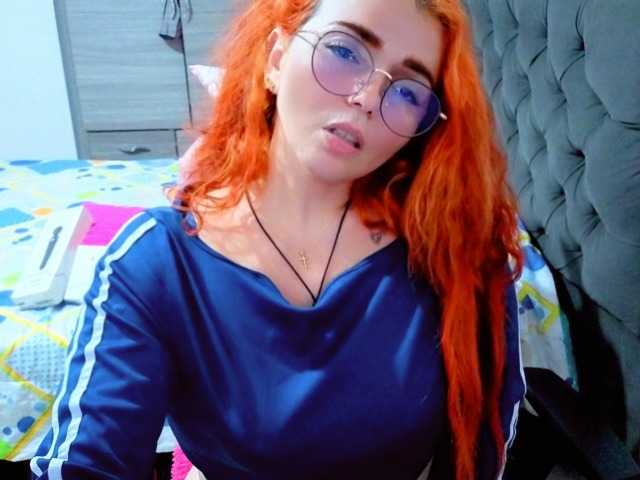 Alexatexass's BongaCams show and profile