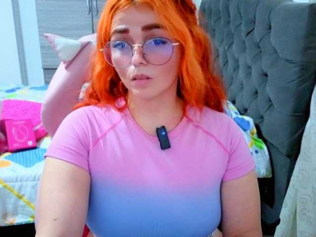 Alexatexass's BongaCams show and profile