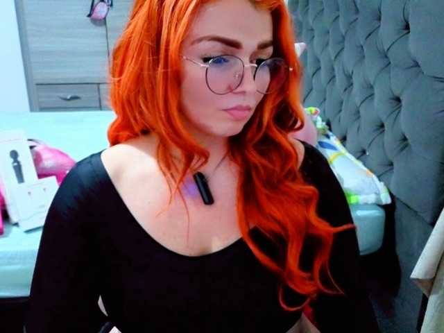 Alexatexass's BongaCams show and profile