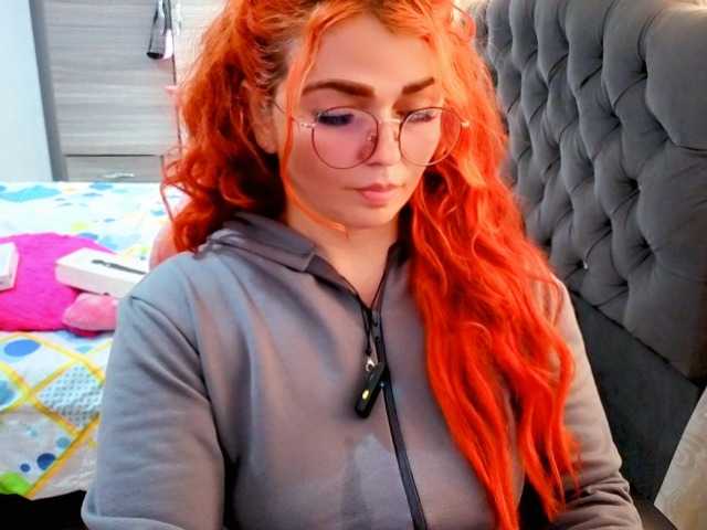 Alexatexass's BongaCams show and profile