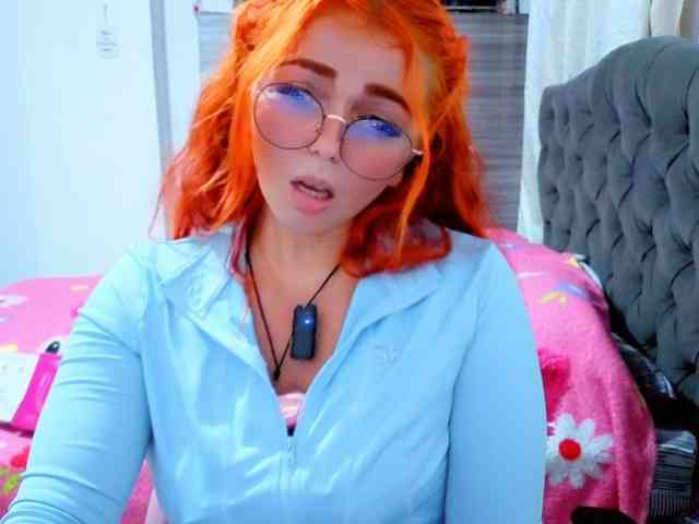 Alexatexass Live Webcam on BongaCams