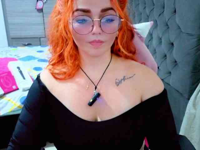 Alexatexass Live Webcam on BongaCams