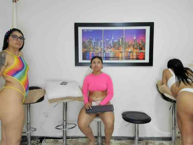 Fetish_girls_xxx webcam