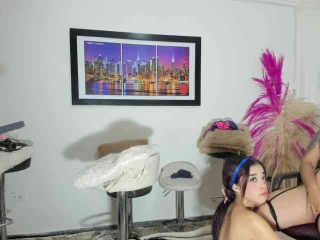 Fetish_girls_xxx webcam