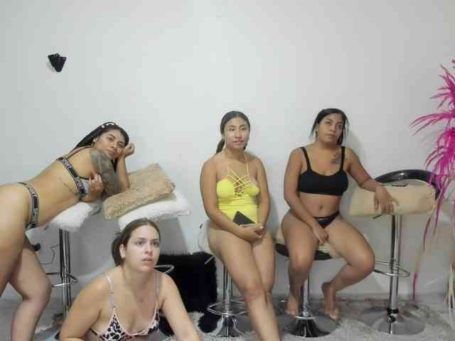 Fetish_girls_xxx webcam
