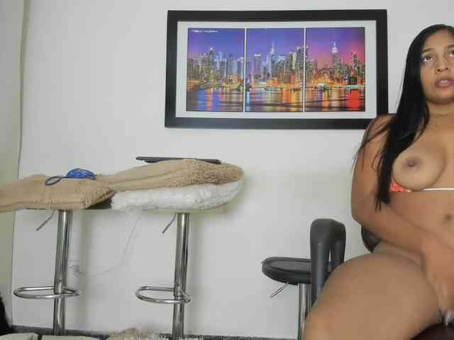 Fetish_girls_xxx webcam