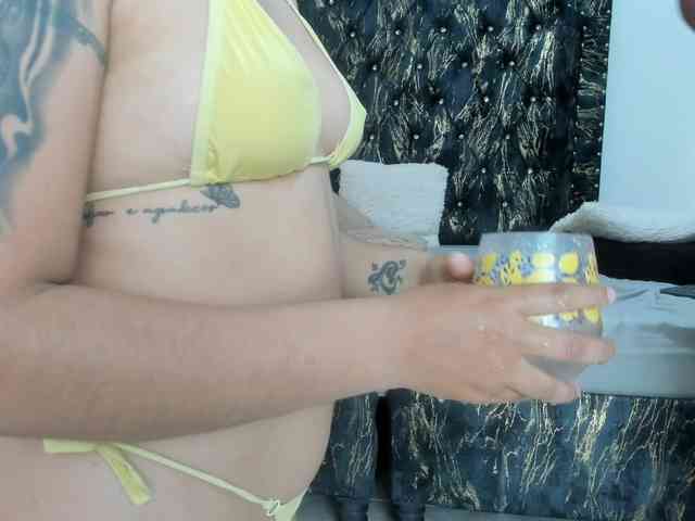 Fetish_girls_xxx webcam