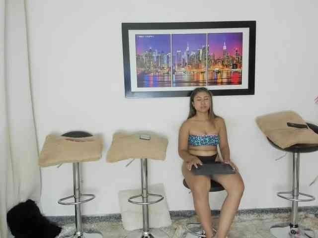 Fetish_girls_xxx webcam
