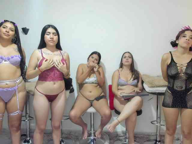 Fetish_girls_xxx webcam