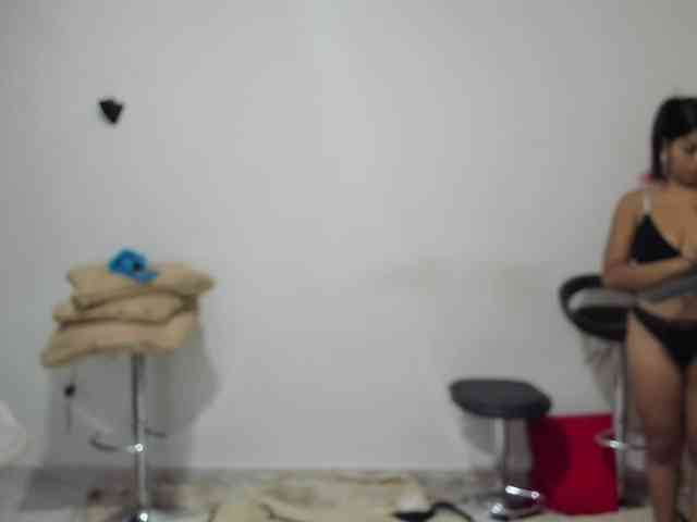 Fetish_girls_xxx webcam