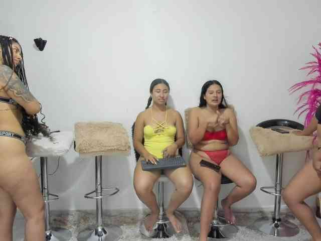 Fetish_girls_xxx webcam