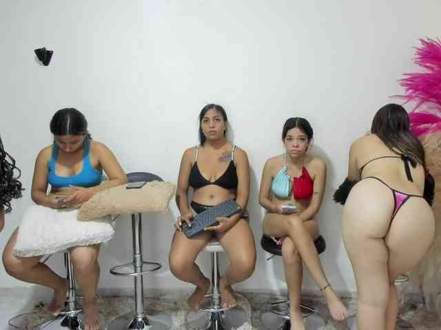 Fetish_girls_xxx webcam