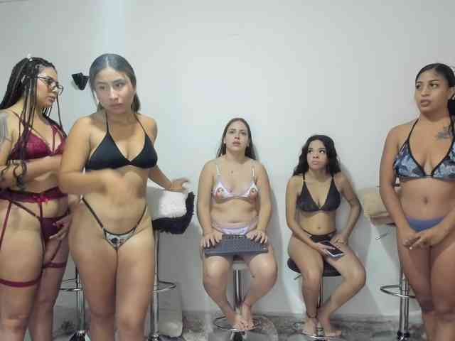 Fetish_girls_xxx webcam