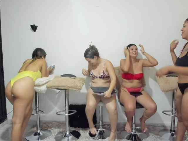 Fetish_girls_xxx webcam