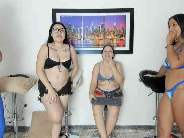 Fetish_girls_xxx webcam