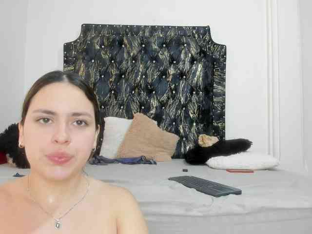 Fetish_girls_xxx webcam