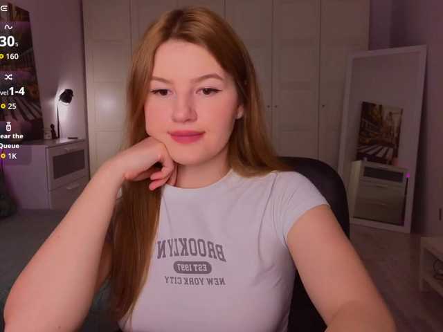 Alwaysfrida's BongaCams show and profile