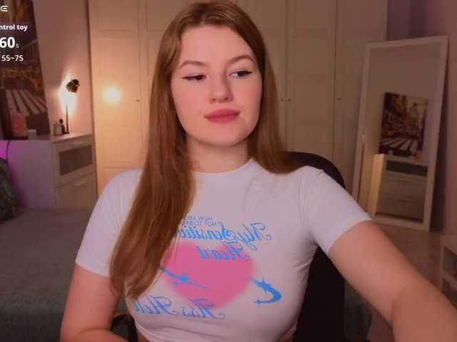 Alwaysfrida's BongaCams show and profile