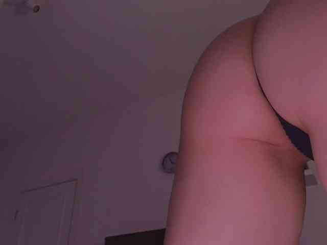 Alwaysfrida webcam