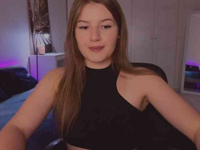 Alwaysfrida webcam