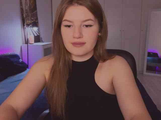 Alwaysfrida webcam