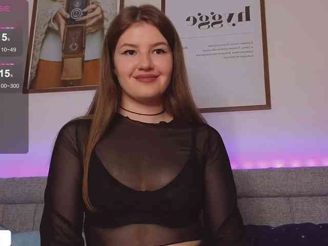 Alwaysfrida webcam