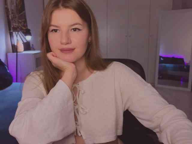 Alwaysfrida webcam