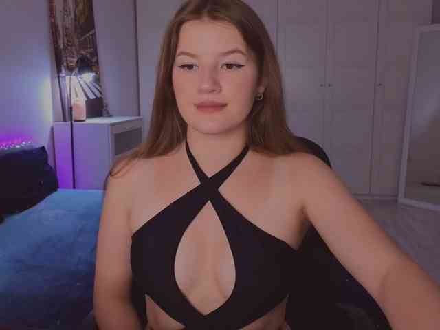 Alwaysfrida webcam