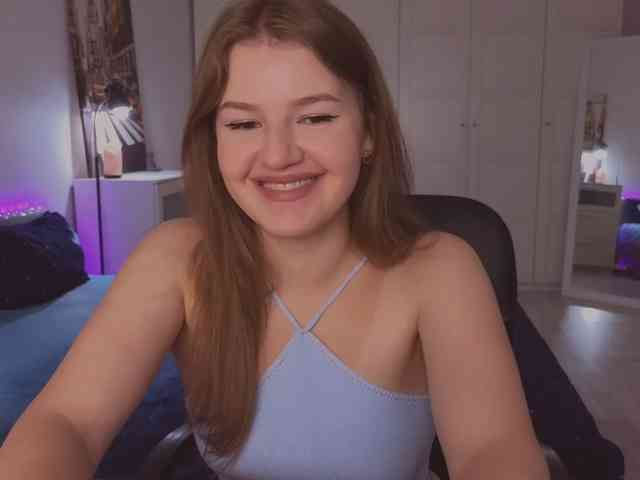 Alwaysfrida webcam