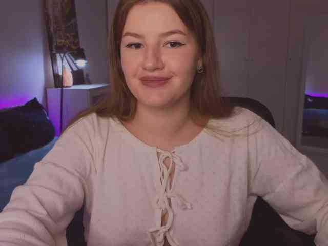 Alwaysfrida webcam