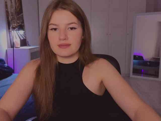 Alwaysfrida webcam