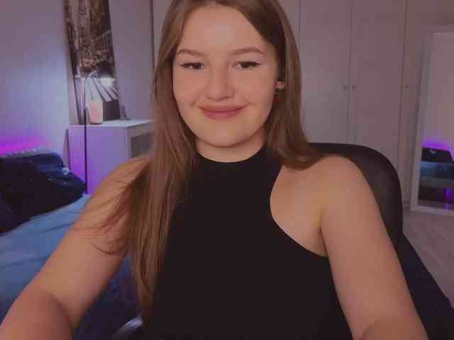 Alwaysfrida webcam