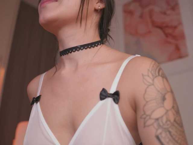  GigiLee chat room