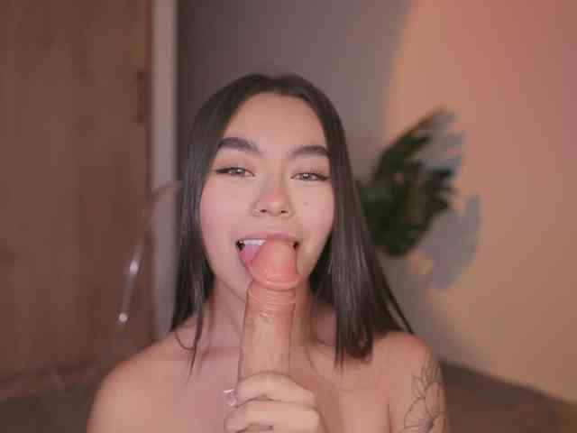 GigiLee webcam