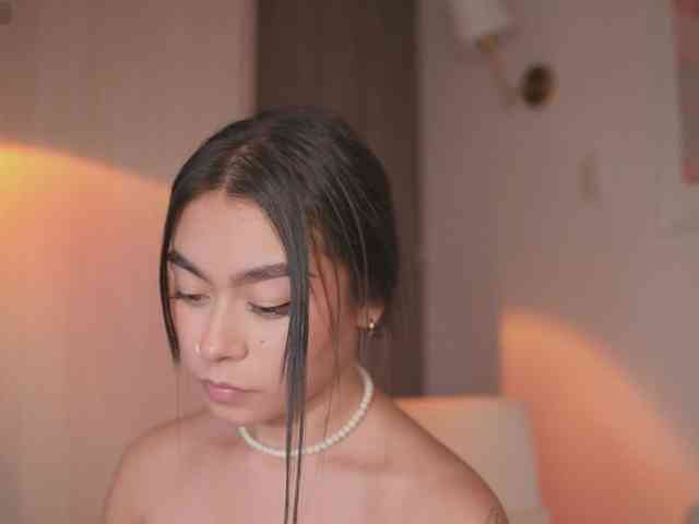 GigiLee webcam