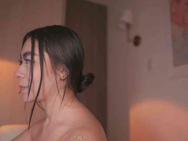 GigiLee webcam