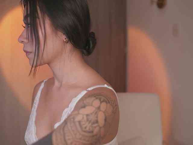 GigiLee webcam