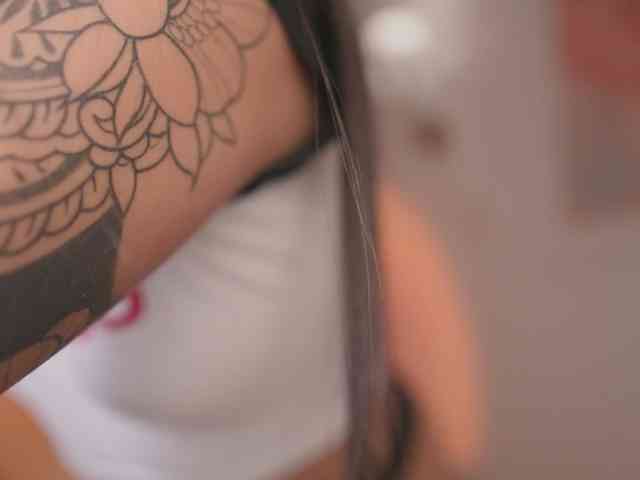 GigiLee webcam