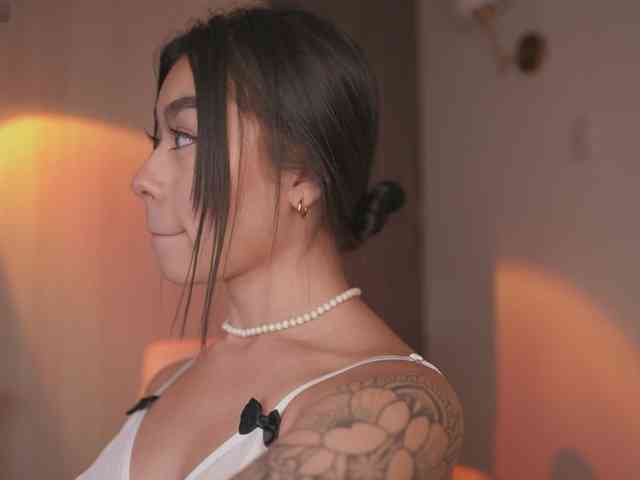 GigiLee webcam