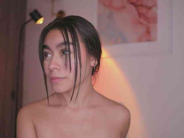 GigiLee webcam