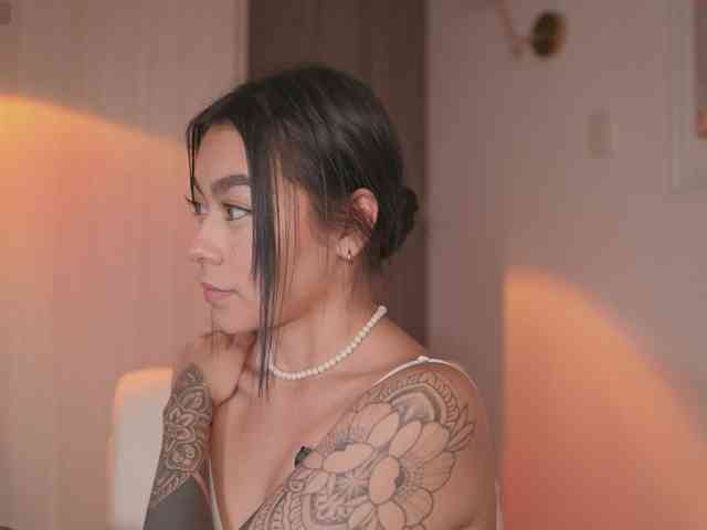 GigiLee webcam