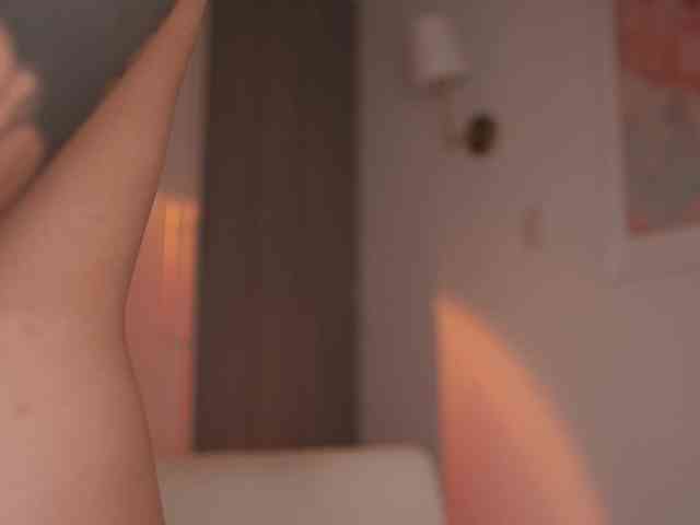 GigiLee webcam