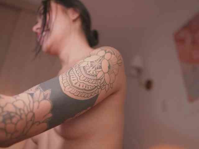 GigiLee Live Webcam on BongaCams