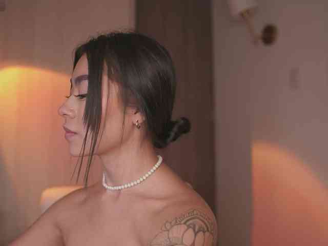 GigiLee webcam