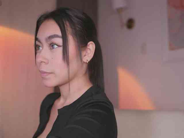 GigiLee webcam